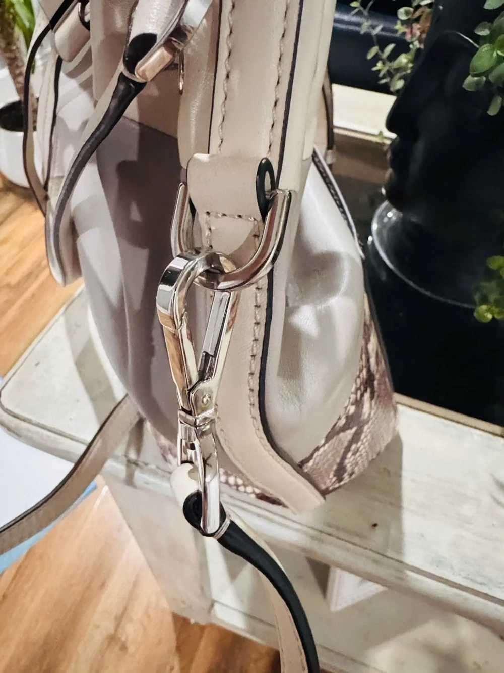 Michael Kors women’s White Drawstring Bucket Bag with Snake-Print Panel